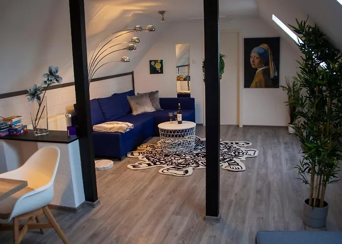 149 Rosa Lägenhet Wilhelmshaven